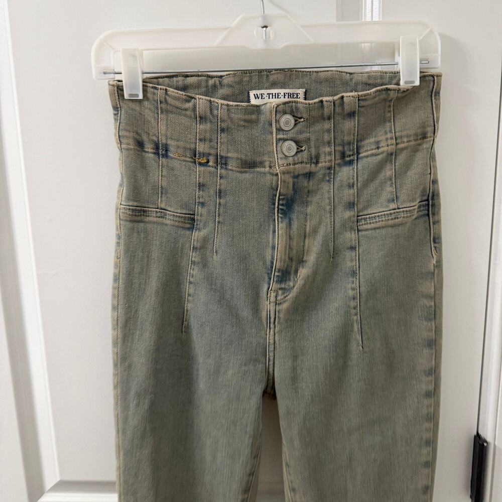 NWOT $98 Free People "We The Free" 29 Jayde Flare Jean - Picture 5 of 6